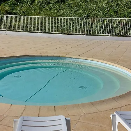 Appartement 3 Pieces Climatisees Dans Avec Piscine Antibes
